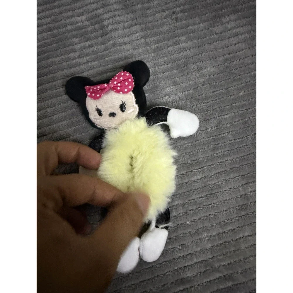 Disney Minnie Mouse hair scrunchie